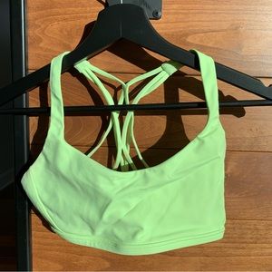 Lululemon bra in Size 4
